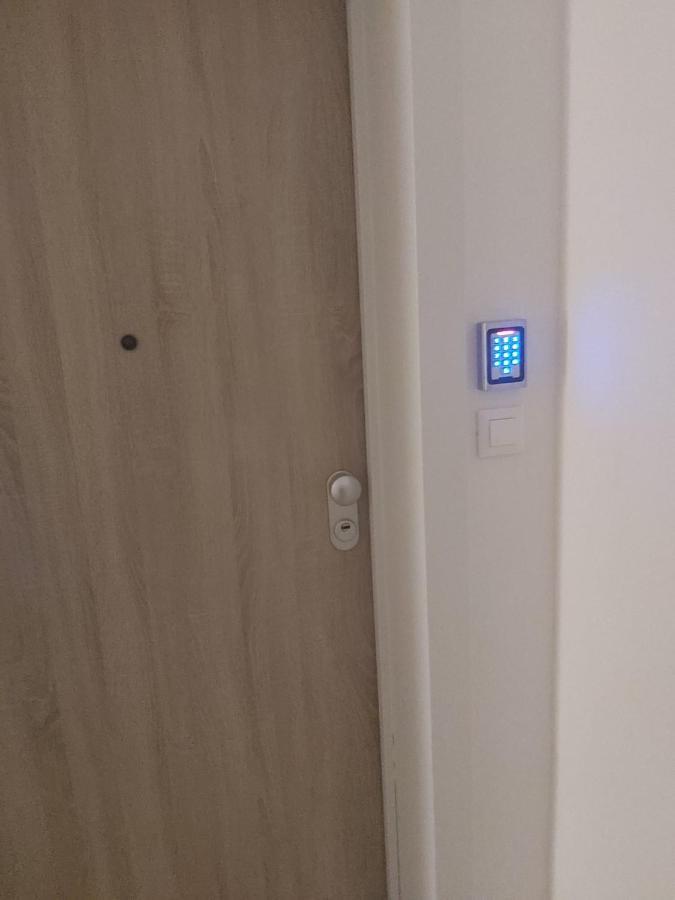 Luxury Apartment 4Seasons With Garage スプリト エクステリア 写真