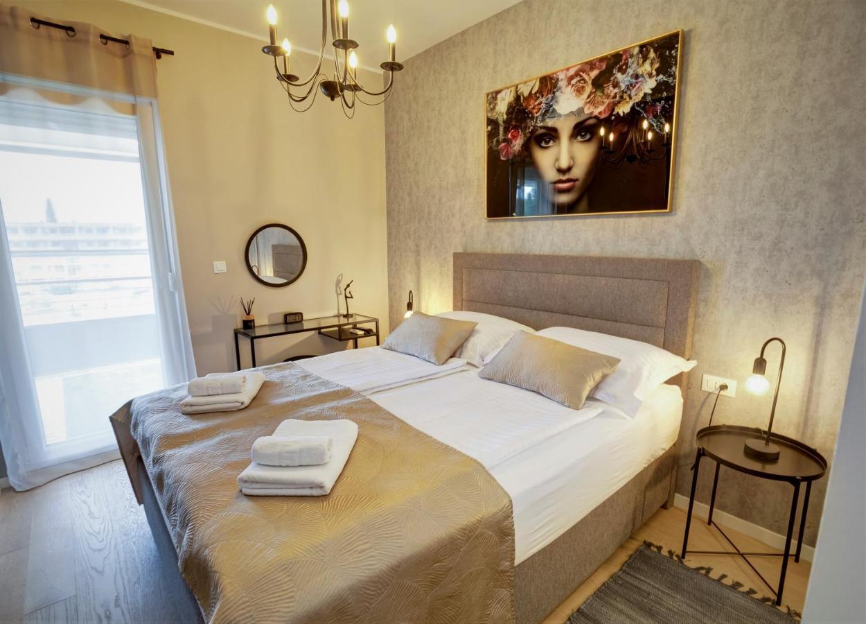 Luxury Apartment 4Seasons With Garage スプリト エクステリア 写真