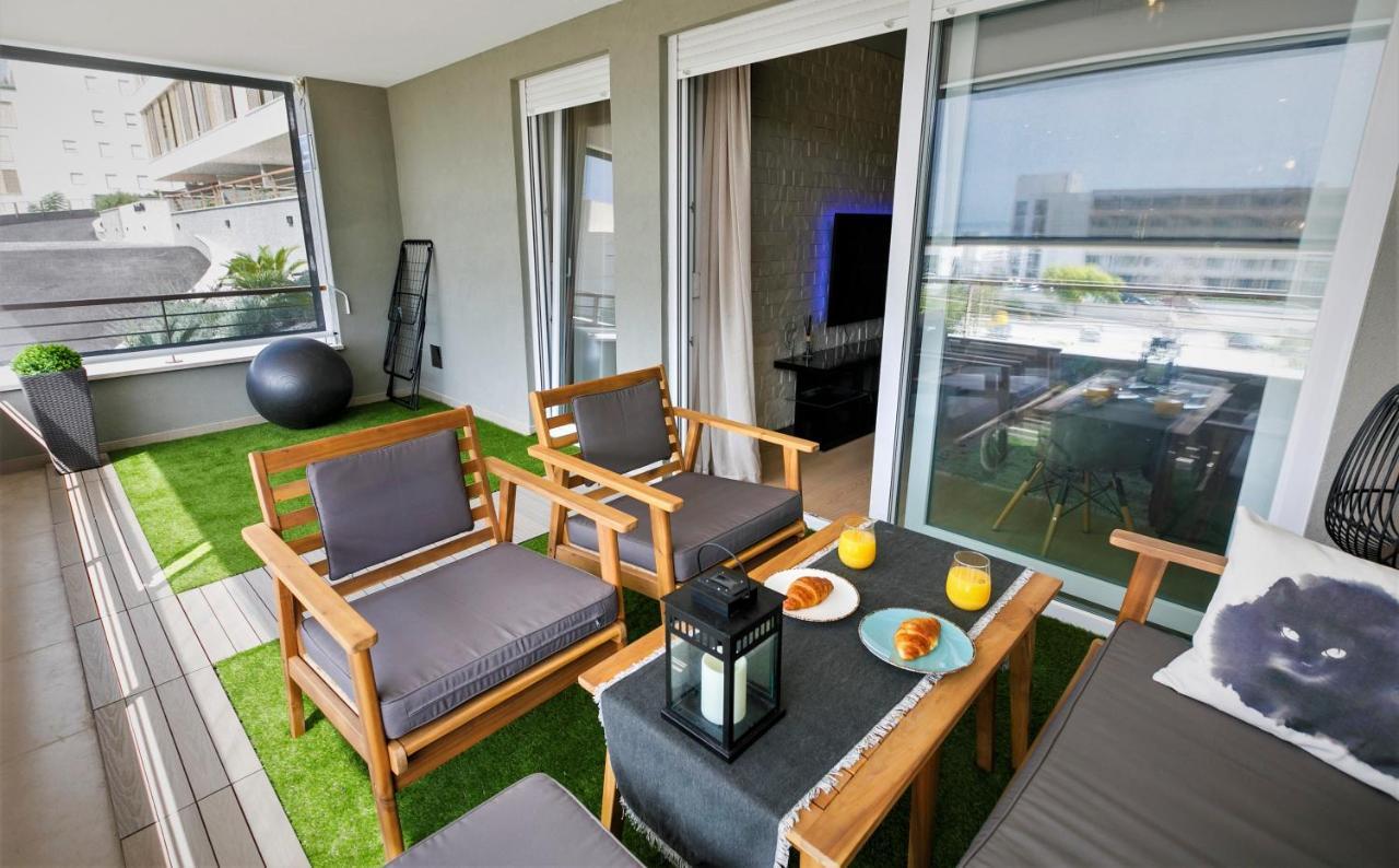 Luxury Apartment 4Seasons With Garage スプリト エクステリア 写真