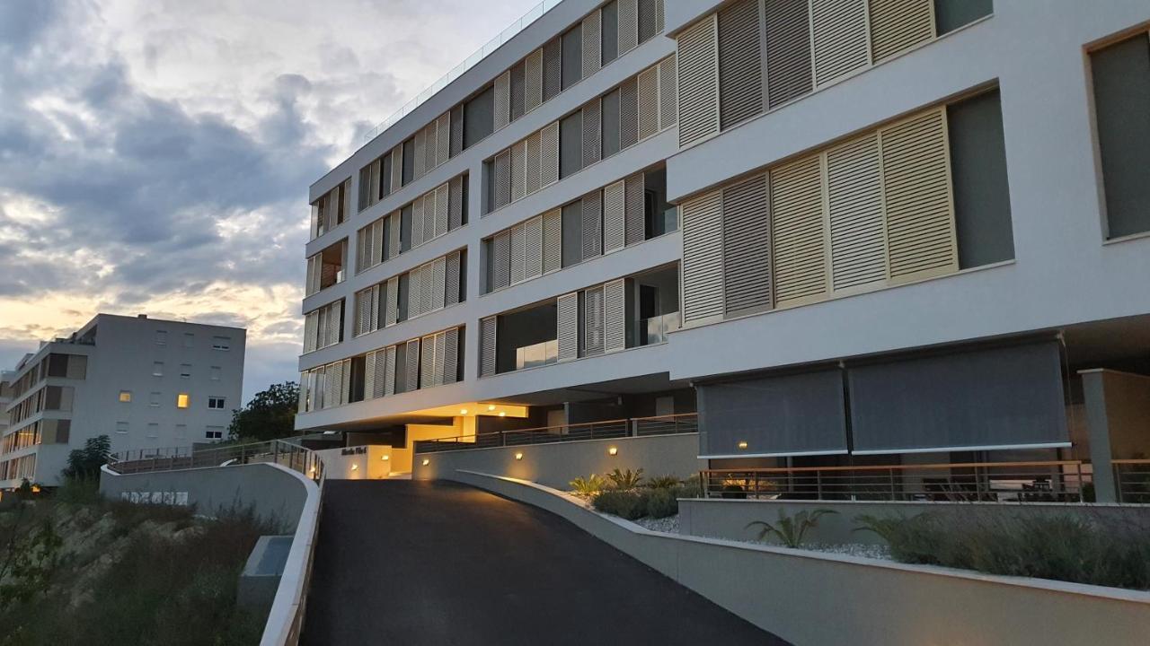 Luxury Apartment 4Seasons With Garage スプリト エクステリア 写真