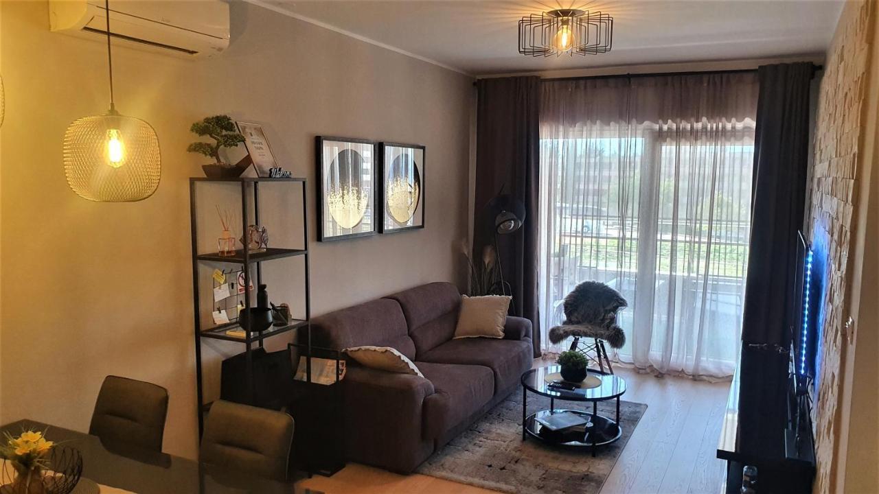 Luxury Apartment 4Seasons With Garage スプリト エクステリア 写真